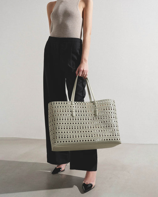 AA24173B-Alaia-Mina-44-grey-