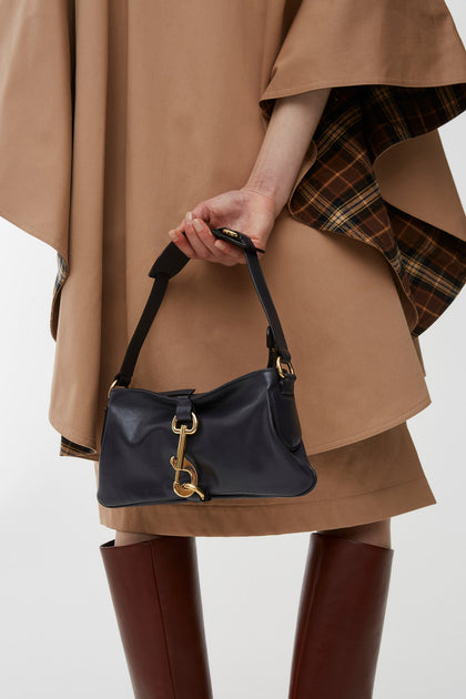 CHLOE 'Kerala 25' shoulder bag クロエ ショルダーバッグ Chloé Kerala 25 Shoulder Bag in Soft Leather in Black navy