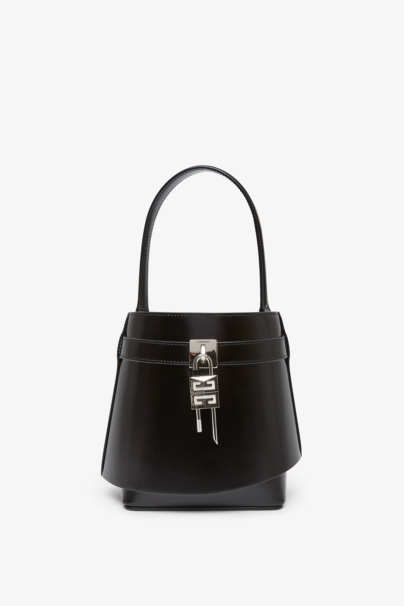 Givenchy | Shark lock black bucket bag | Savannahs