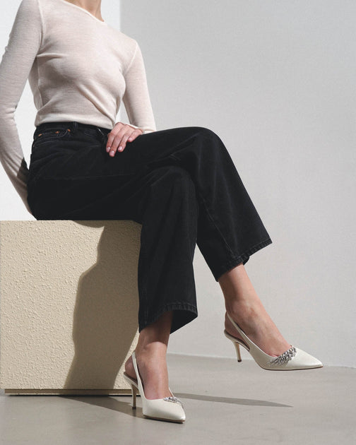 Manolo Blahnik | Terala 70 ivory satin slingbacks | Savannahs