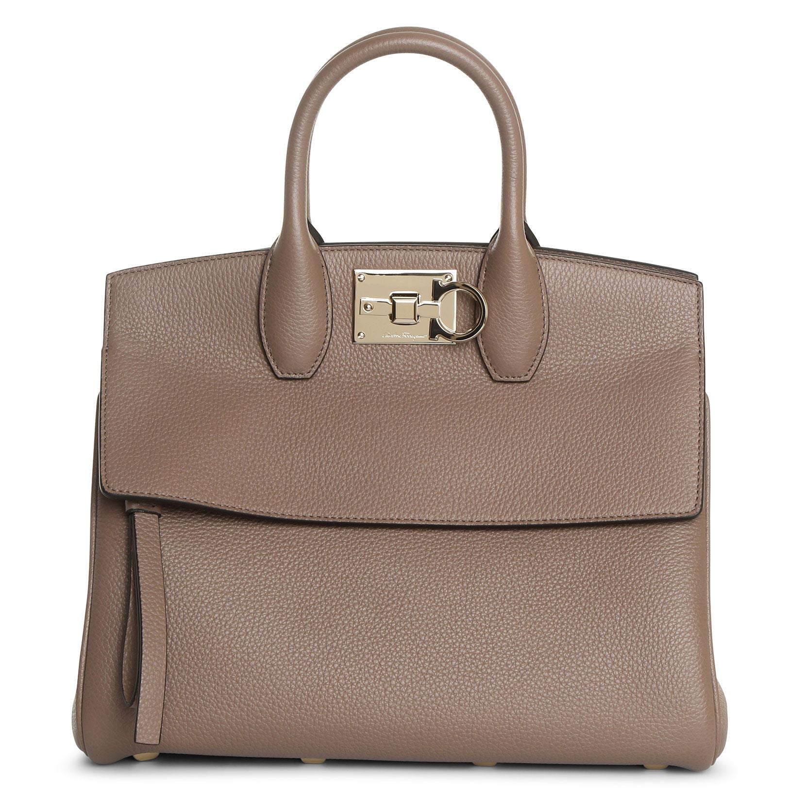 FERRAGAMO STUDIO BAG グレージュ New Ferragamo Studio Soft bag (L) - Women | Ferragamo