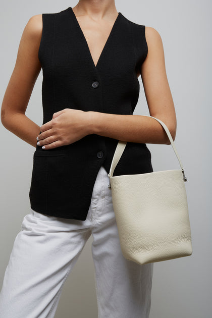 【THE ROW】ザ ロウ Small NS Tote Hook レザートートバッグ THE ROW ハンドバッグ SMALL NS TOTE HOOK W1695 L129(506866327