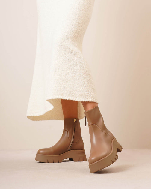 Montey beige leather boots