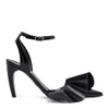 Black ruffled 90 pumps