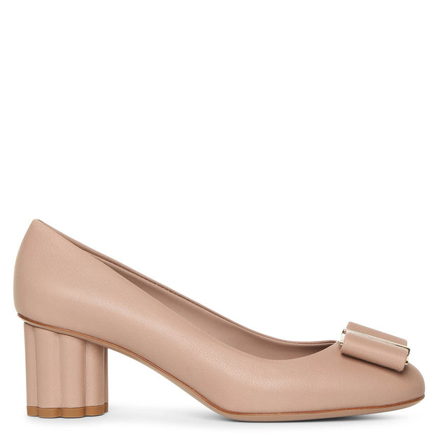 Ferragamo Capua 55 stone calf flower heel pumps Savannahs