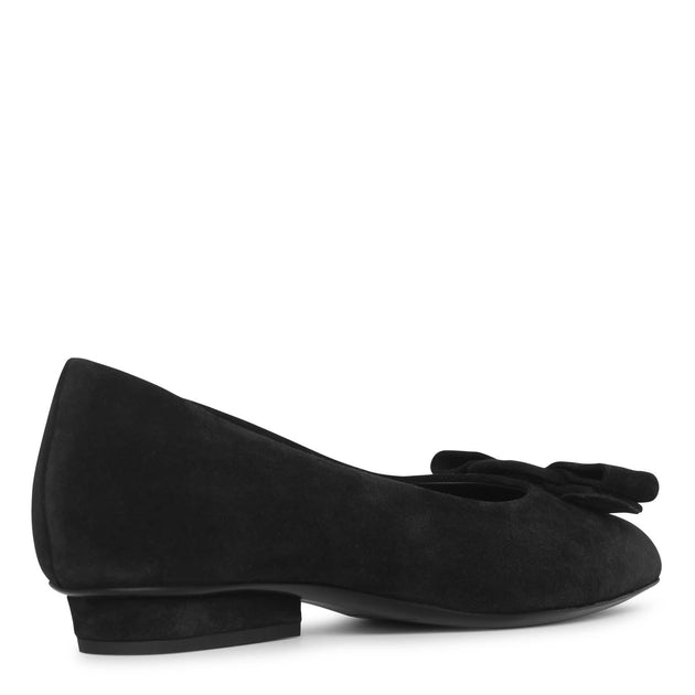Ferragamo Viva black suede flats Savannahs