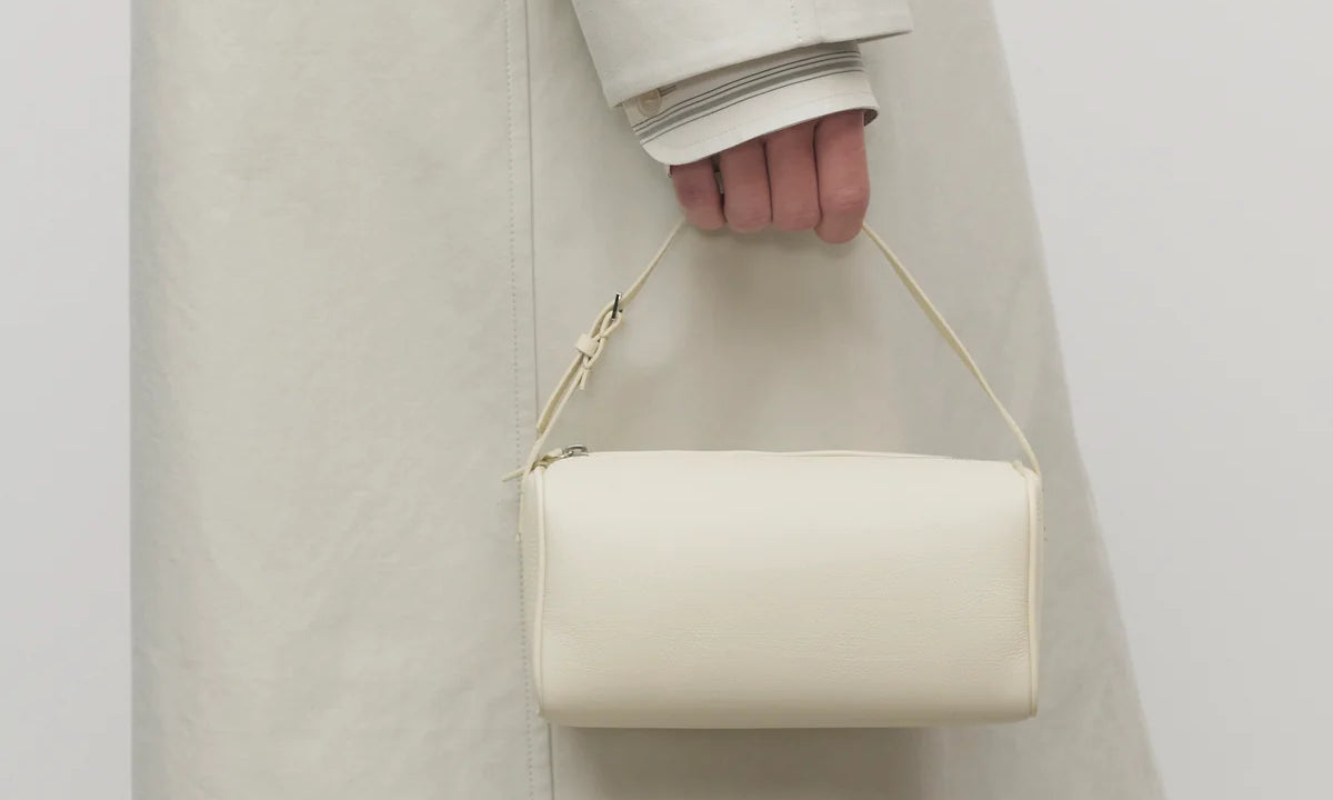 The Row | 90'S sand beige nubuck bag | Savannahs The Row | 90'S sand beige nubuck bag | Savannahs