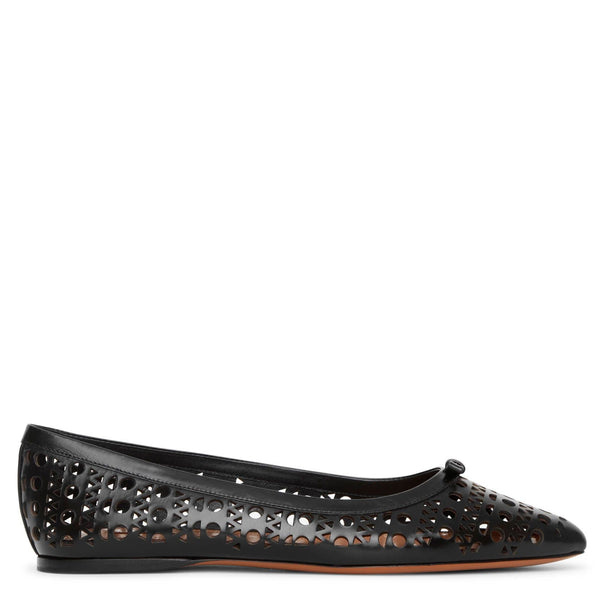 Pointed black leather ballet flats