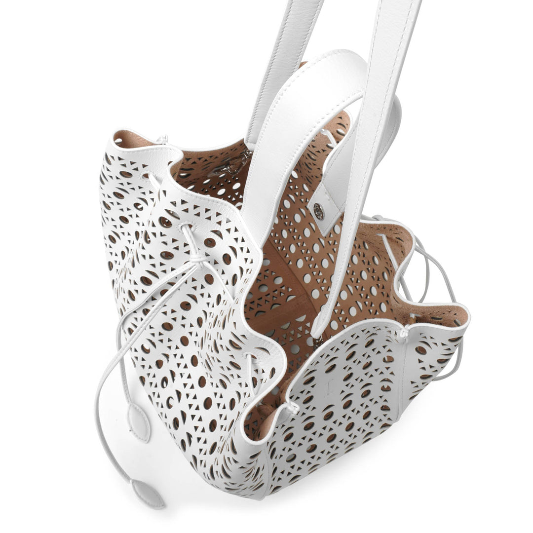 関税込【ALAIA】Rose Marie レザー ハンドバッグ ホワイト Alaïa | Rose-Marie small white bag | Savannahs