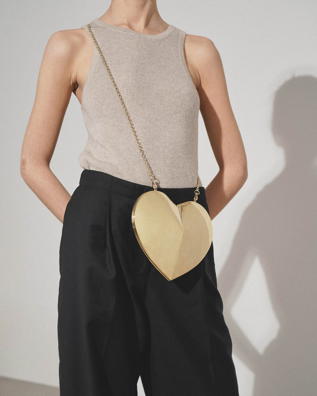 ALAIA★Le Coeur レザー クロスボディバッグ ALAÏA | Le Coeur Leather Crossbody Bag | Women | Lane Crawford