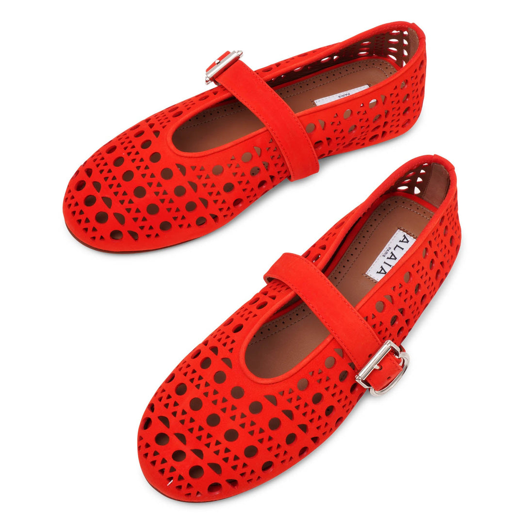 【関税&送料込】Alaia Ballet Flats Suede Ballerinas ALAÏA Embellished suede ballet flats | NET-A-PORTER