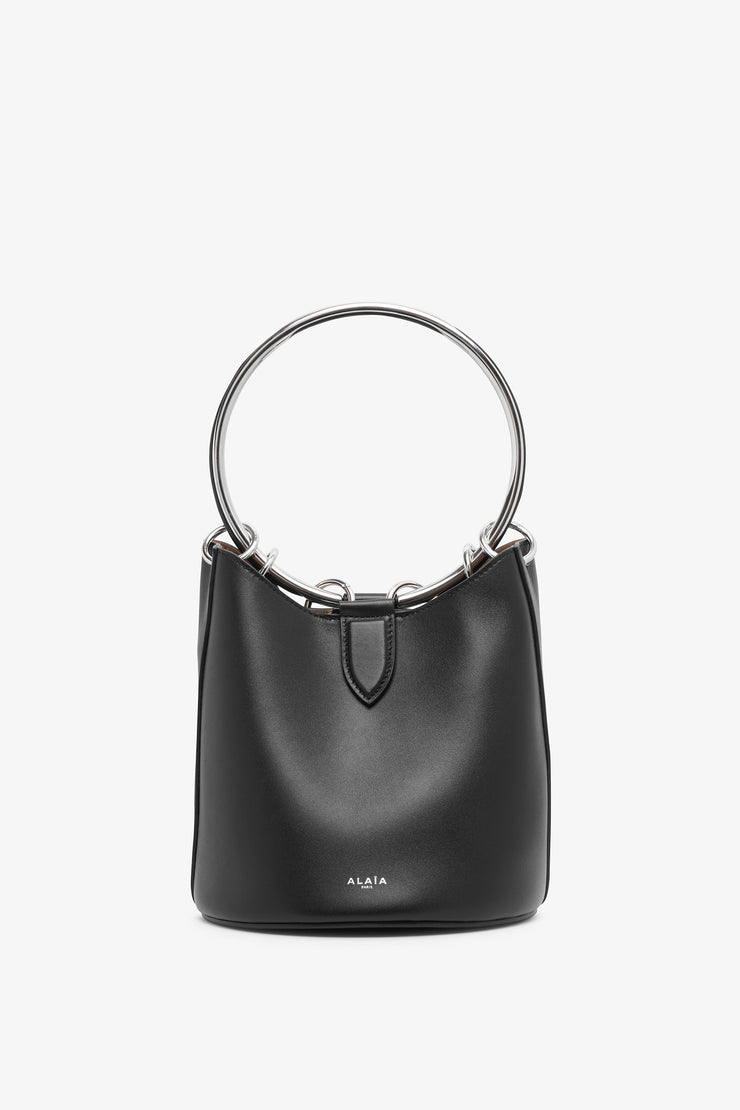 Ring medium black leather bucket bag