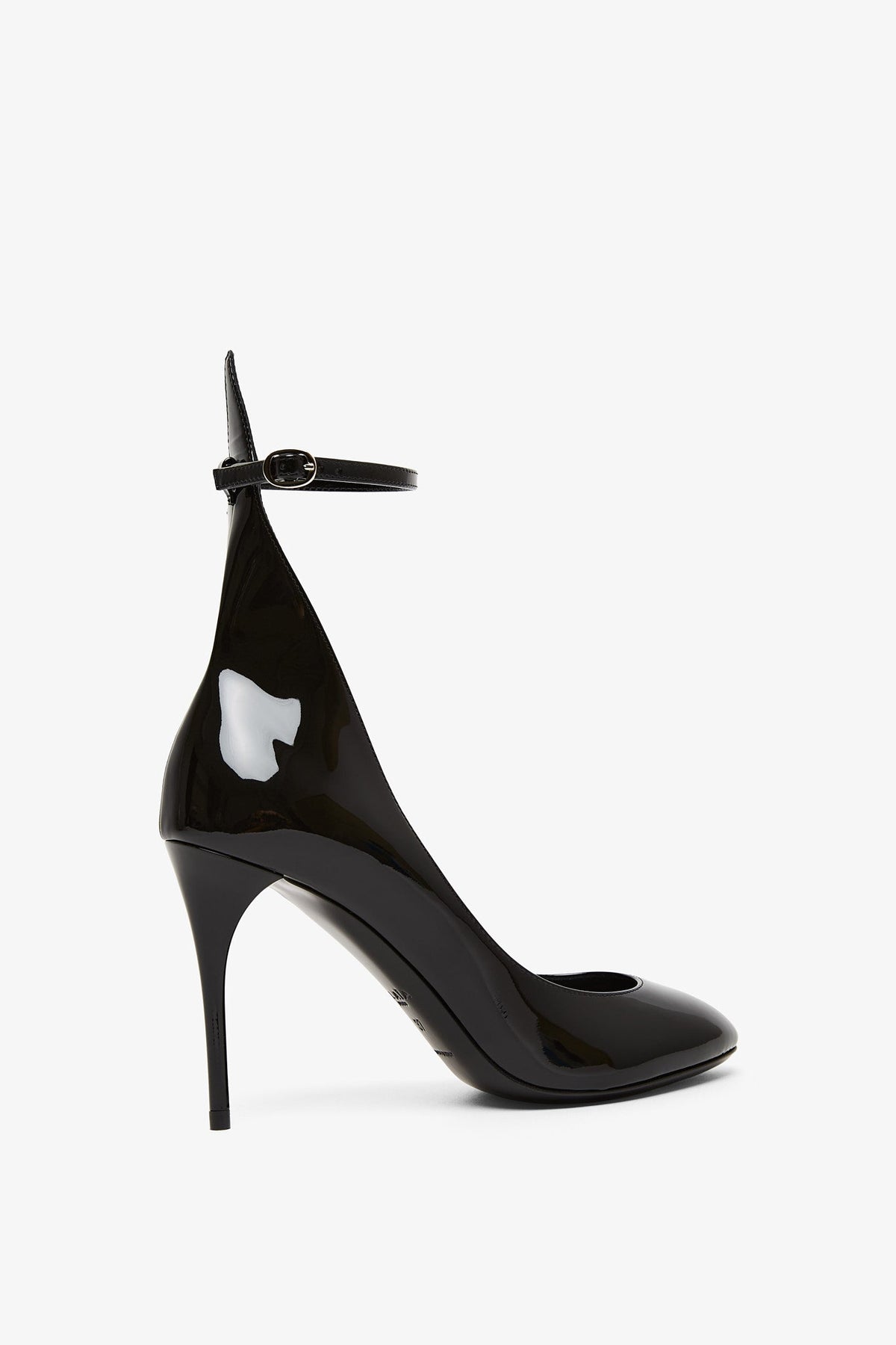 Shop Alaïa Pumps 90 Black Patent Pumps