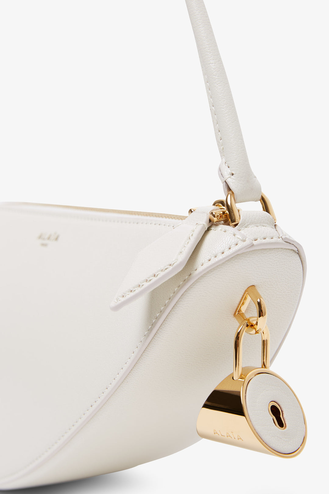 【PRAYING】LINDSEY BAG (WHITE) LINDSEY BAG | WORKSOUT WORLDWIDE