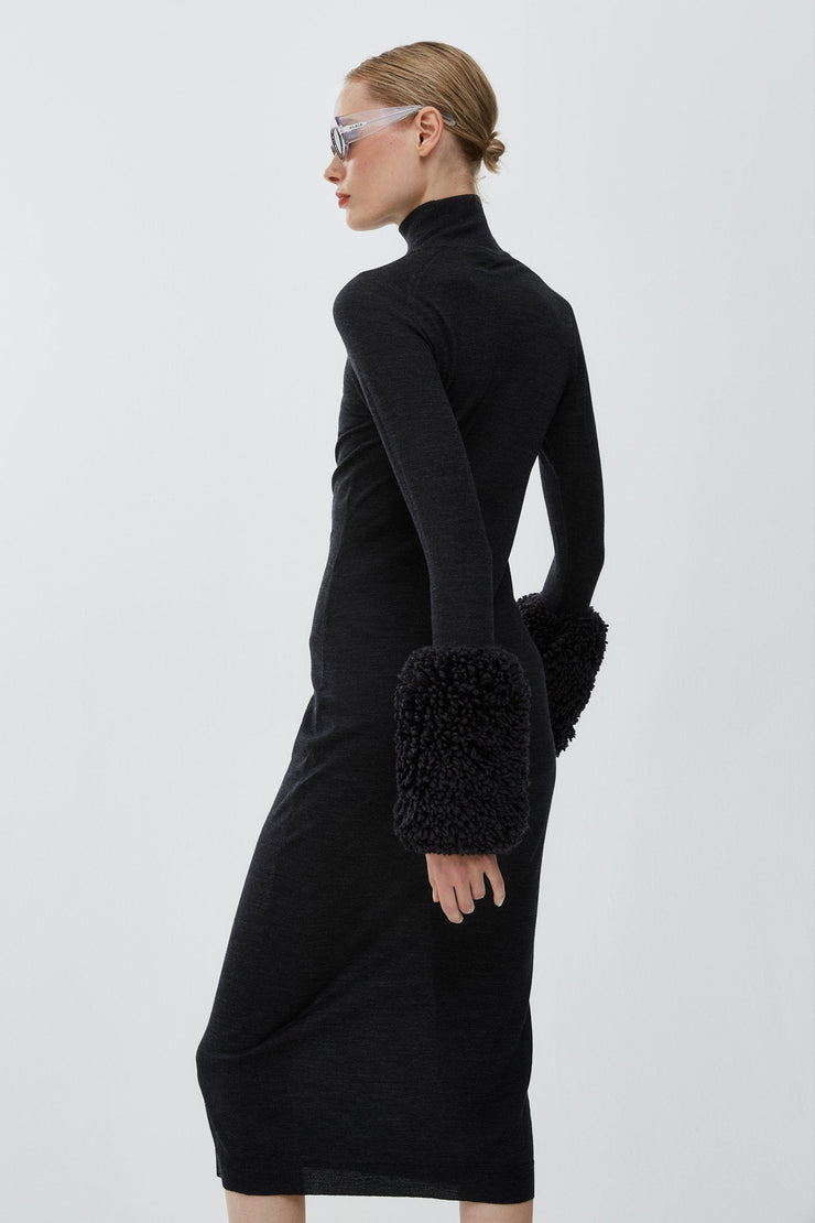 Faux fur sleeves knit dress