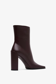 Square 90 brown ankle boots