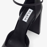 Square 90 black pumps