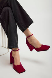 Square 90 fuchsia velvet pumps
