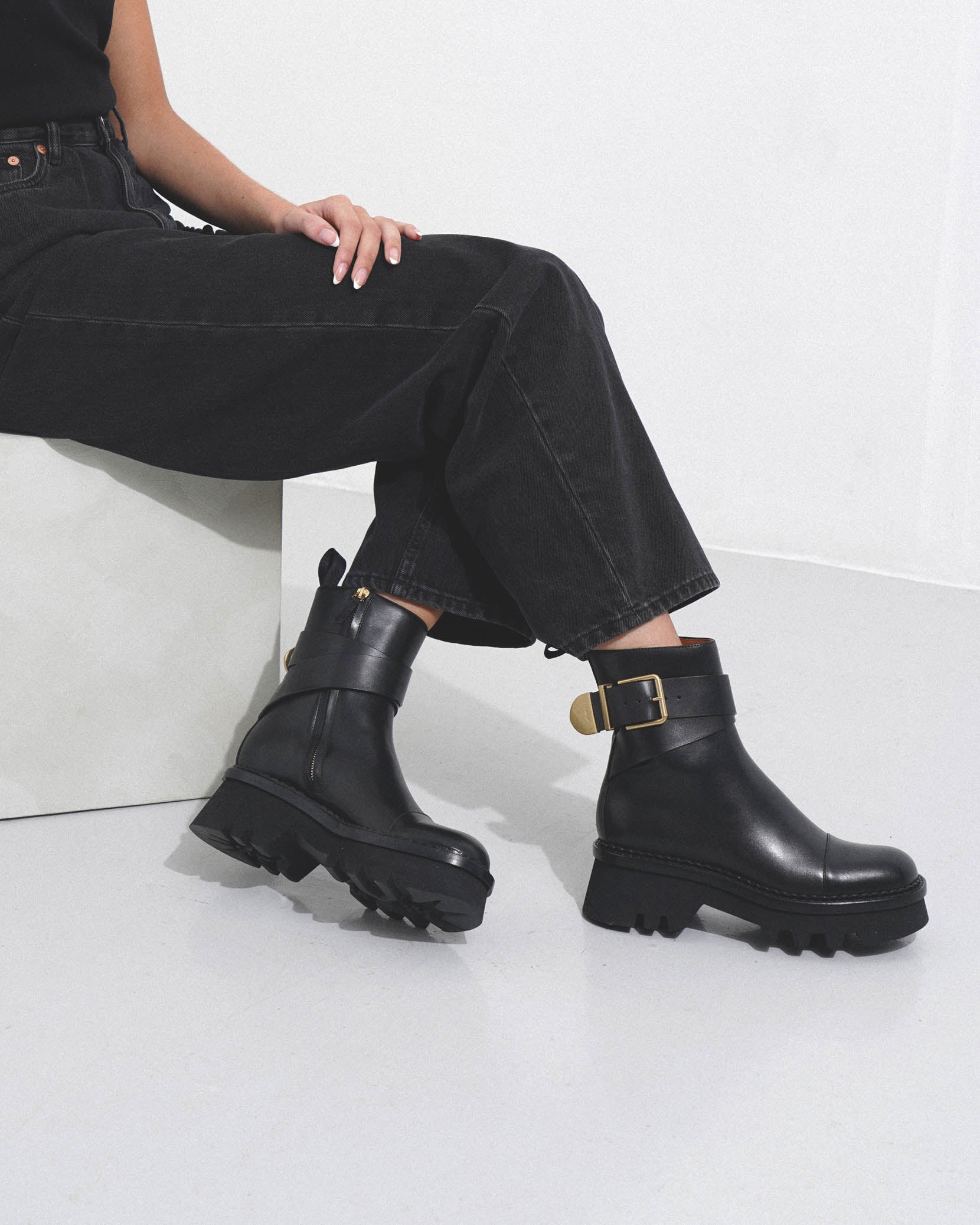 Chloé | Owena black leather ankle boots | Savannahs