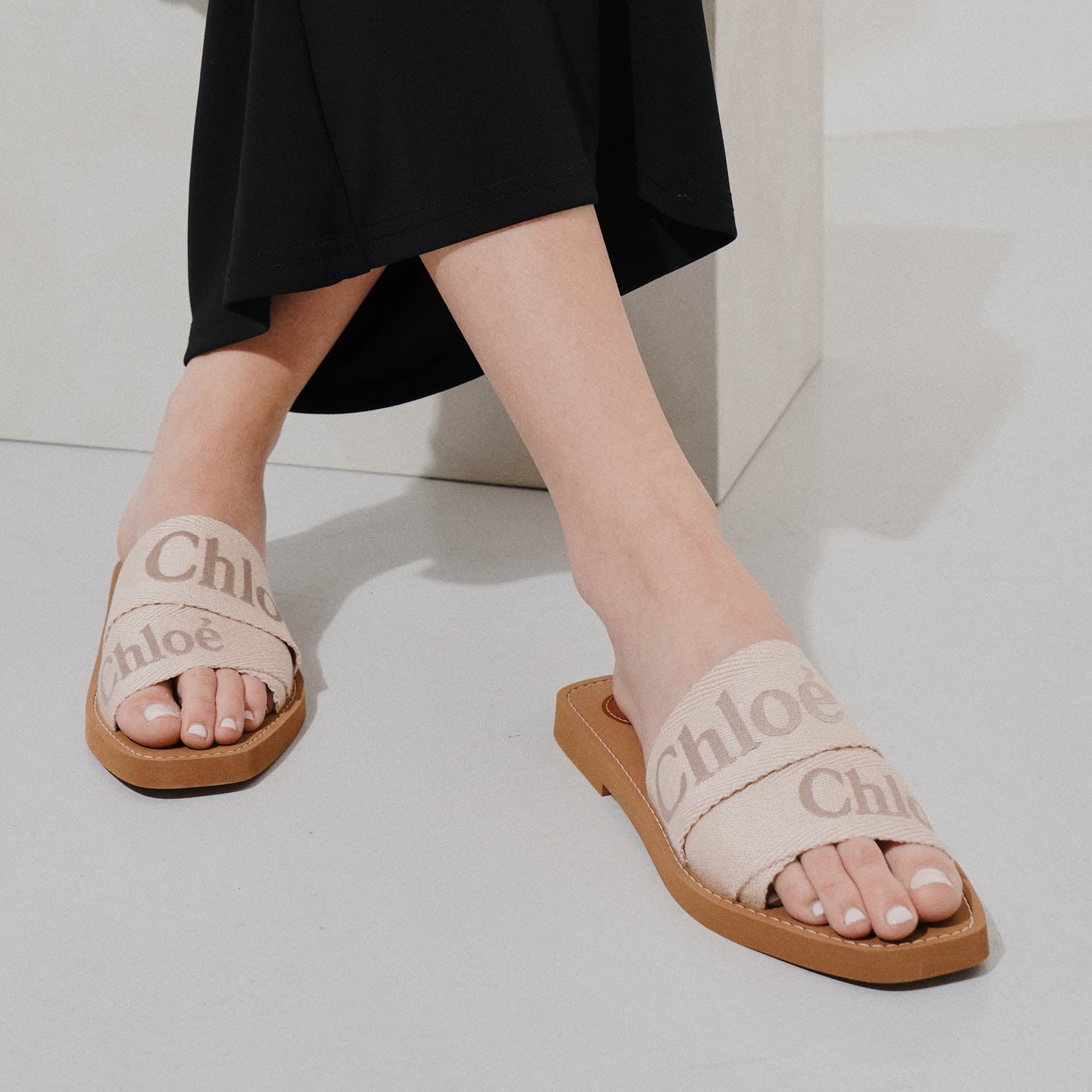 Chloé | Woody beige slide sandals | Savannahs