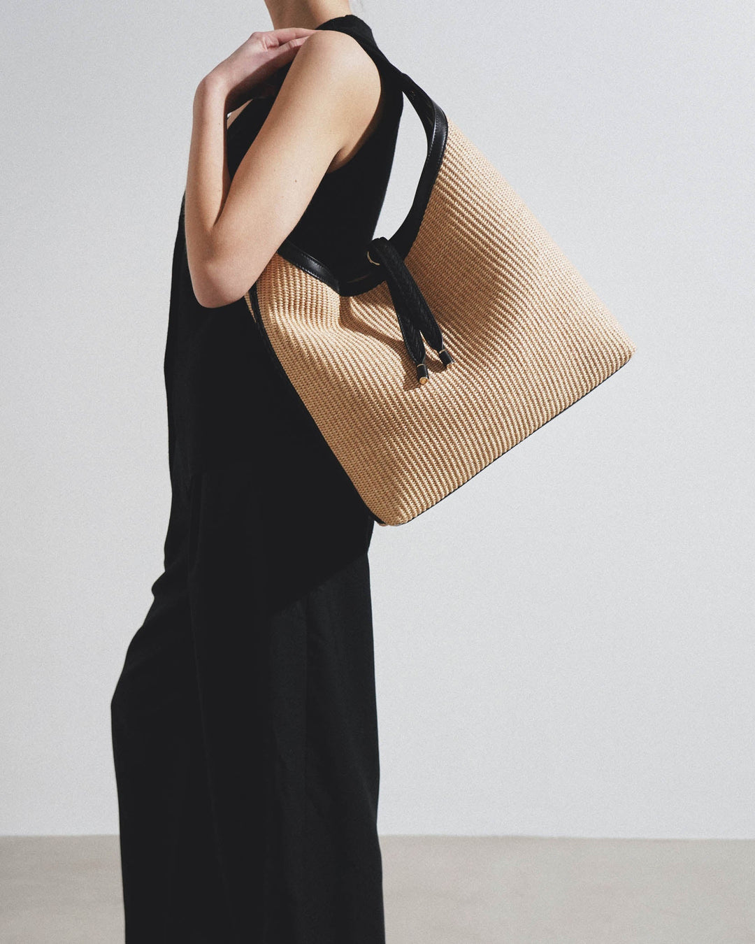 Chloé | Marcie beige raffia shoulder bag | Savannahs