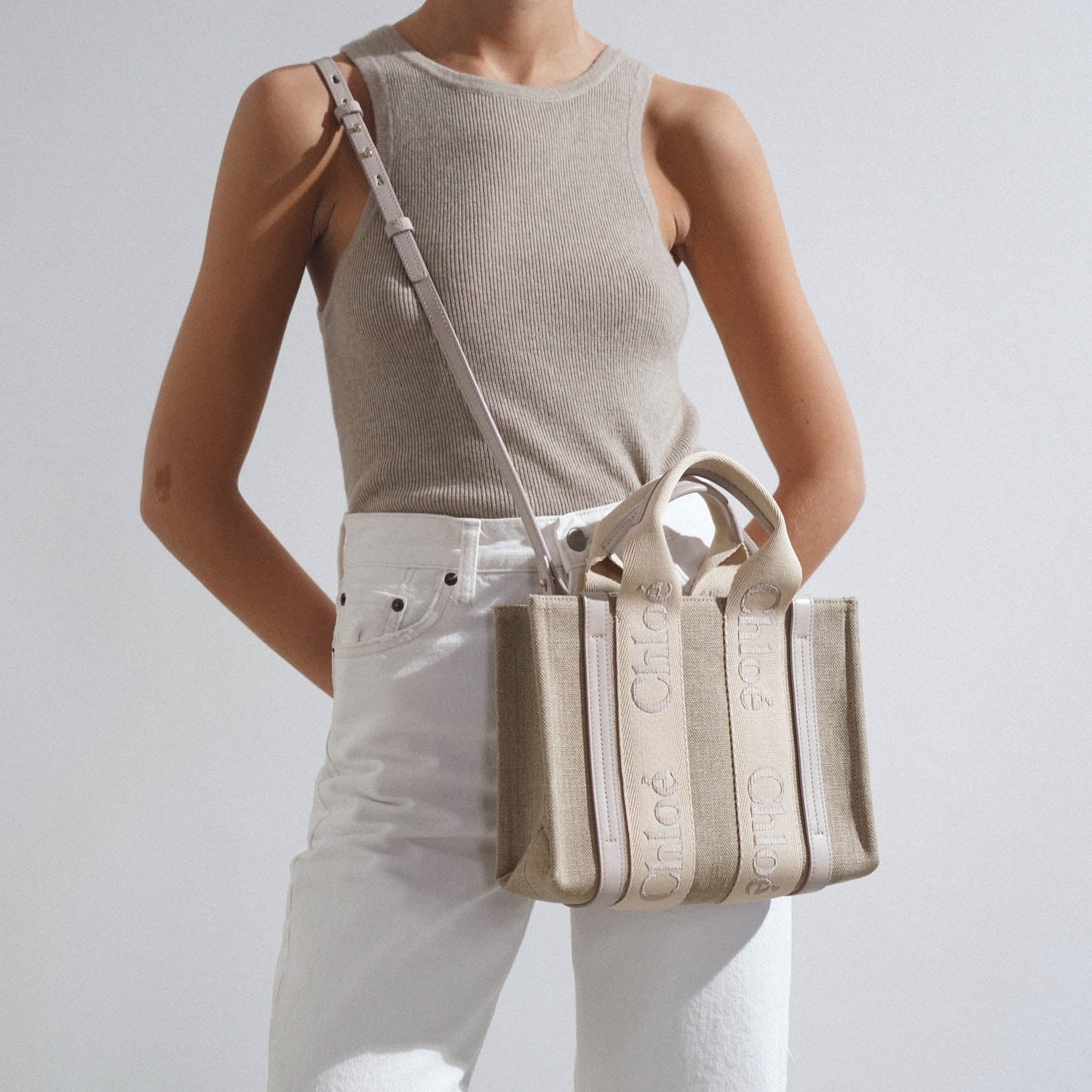 Chloé かごバッグ Wild Grey Chloé | Woody wild grey small tote bag | Savannahs