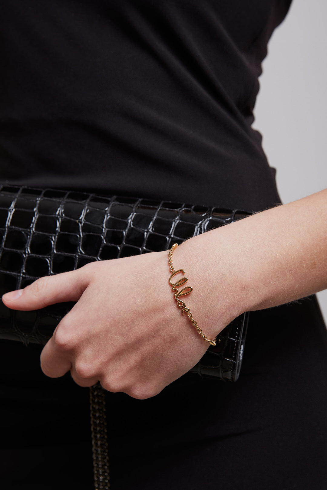 【関税&送料込】Chloe Chloe Iconic Gold Bracelet Chloé The Chloé Iconic Bracelet | Chloé US