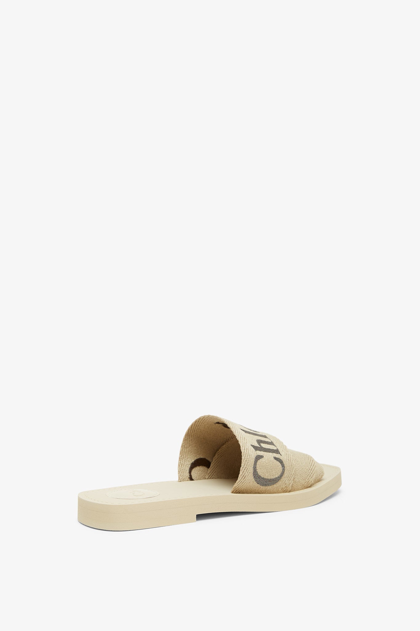 Woody beige slides