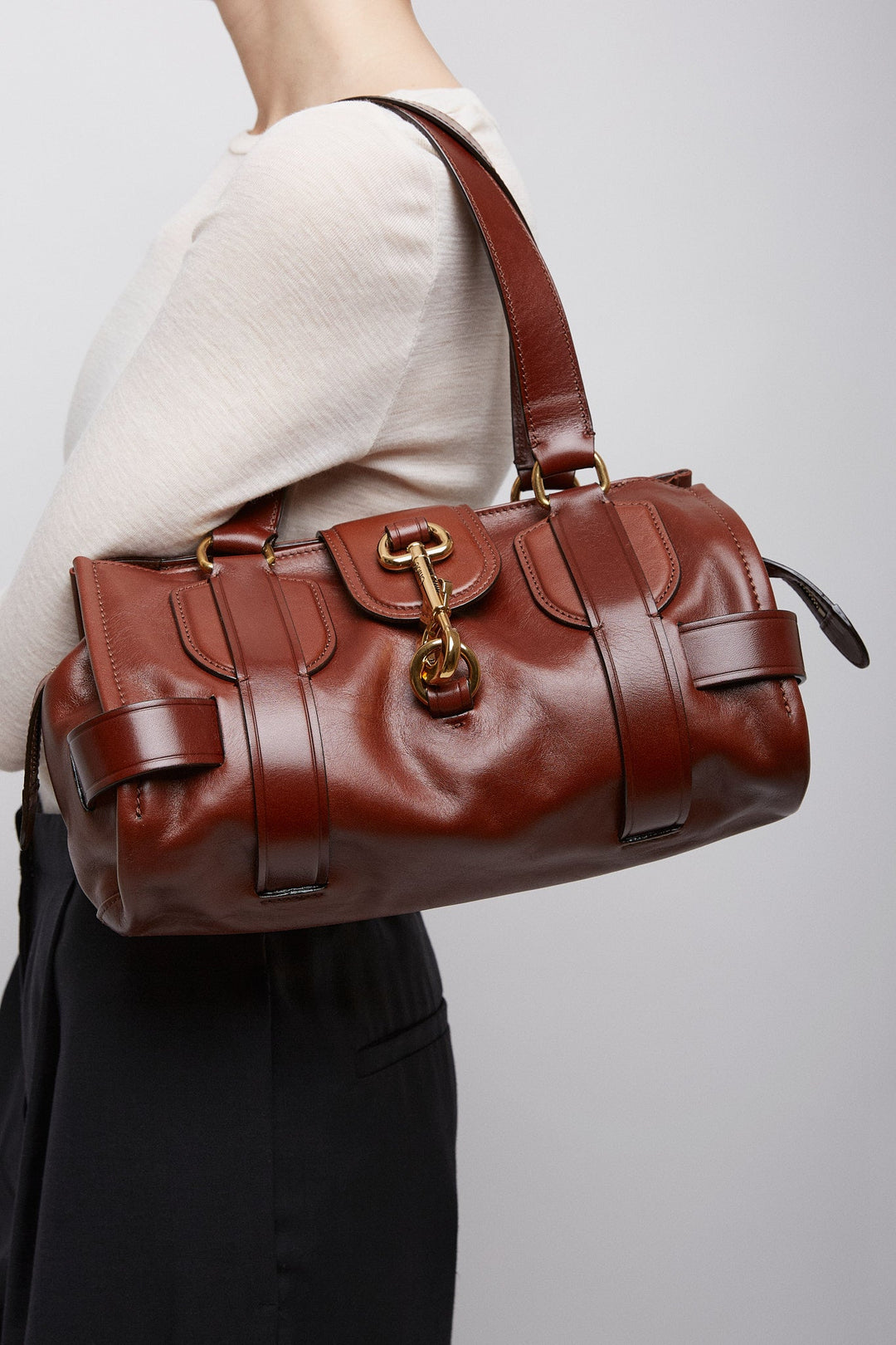 Chloé | Kerala 25 dark brown bag | Savannahs Chloé | Kerala 25 dark brown bag | Savannahs