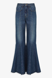 Fluid flare jeans