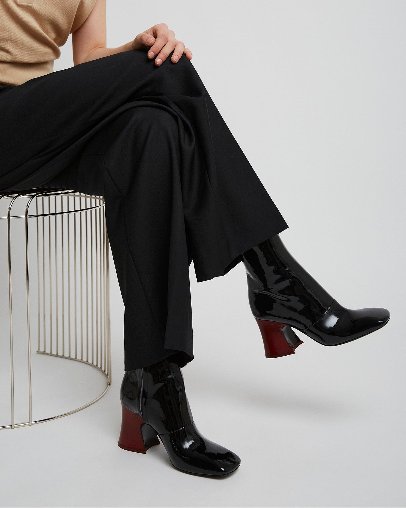 Chloé | Janis black patent ankle boots