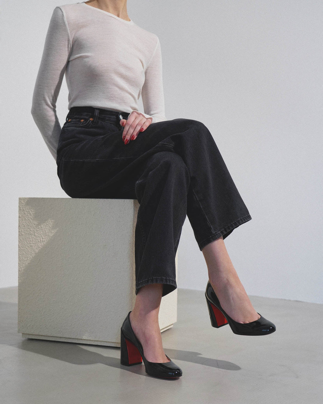 ボンボンです₊⁎⁺˳✧༚ Christian Louboutin | Miss Sab 85 black patent pumps | Savannahs