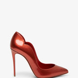 Hot Chick 100 red metallic pumps