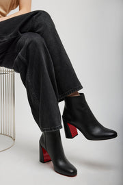 Turela 85 black leather boots