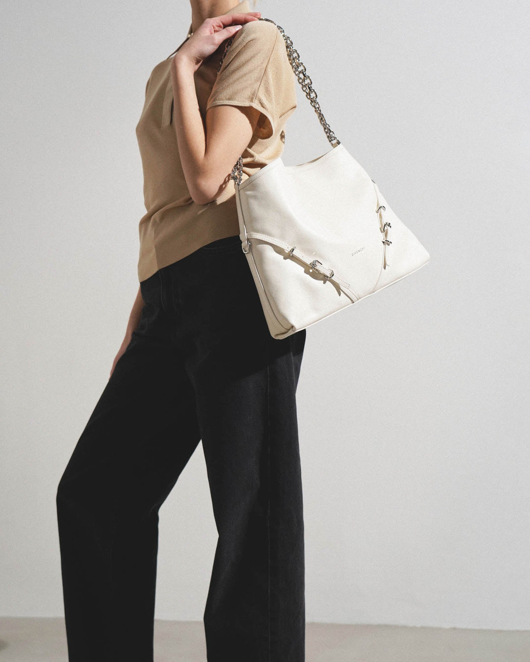【関税&送料込】Givenchy Voyou Chain Bag Givenchy | Voyou medium white chain bag | Savannahs