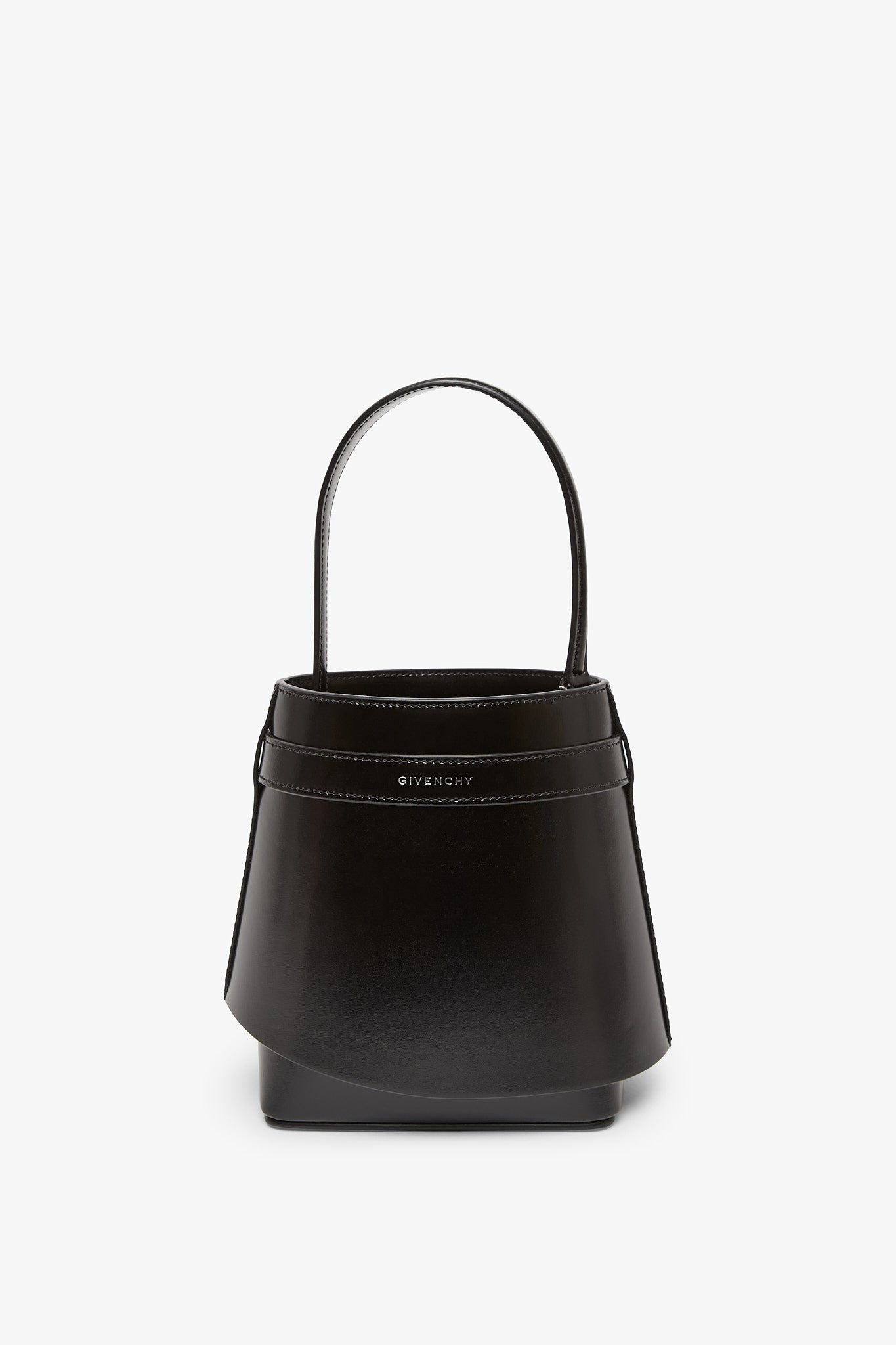 Givenchy | Shark lock black bucket bag | Savannahs