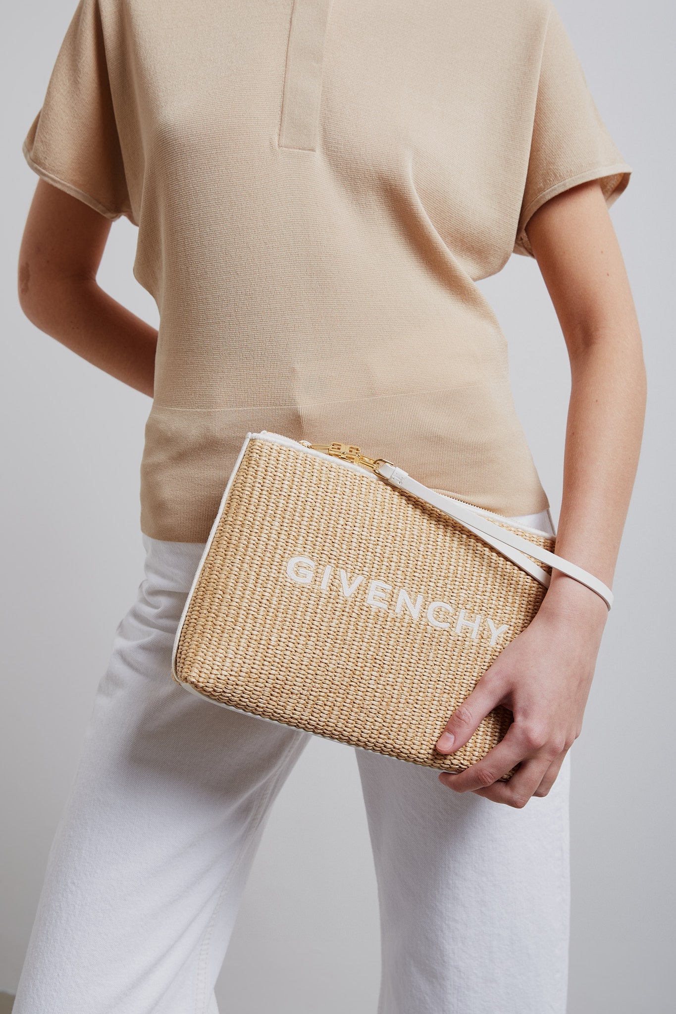 Givenchy | Travel raffia pouch | Savannahs Givenchy | Travel raffia pouch | Savannahs