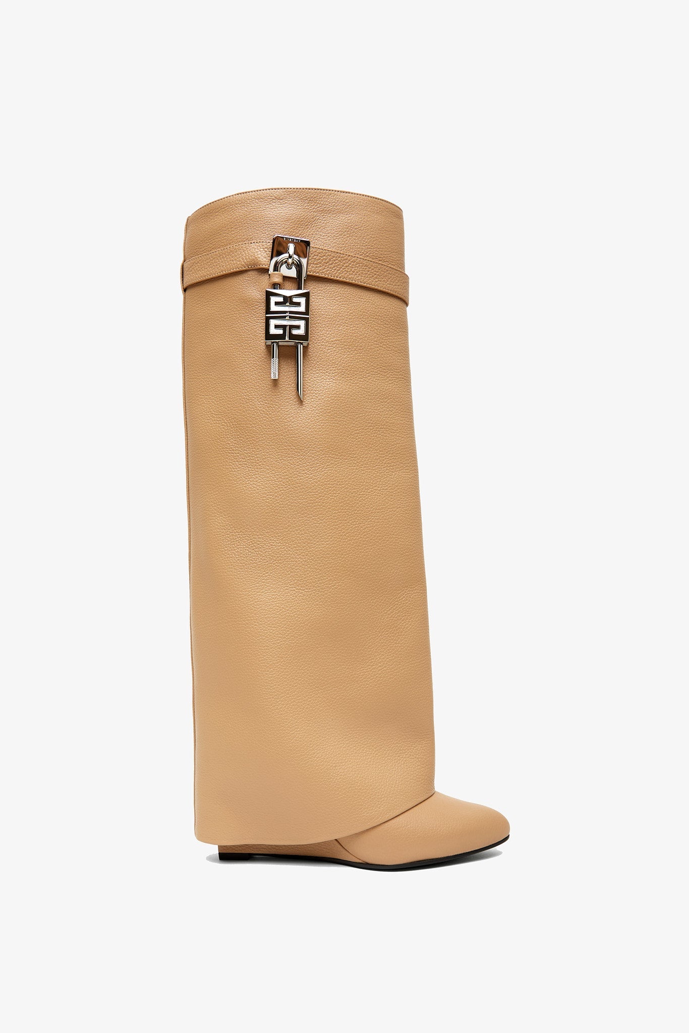 Givenchy – Tagged 