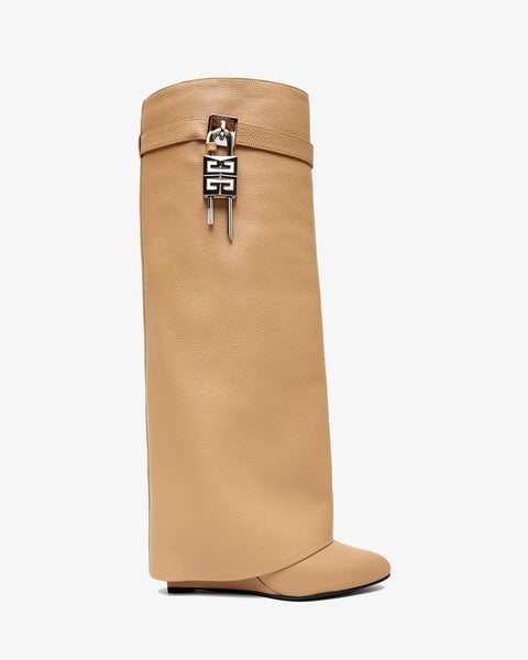 Givenchy | Shark lock beige leather boots | Savannahs