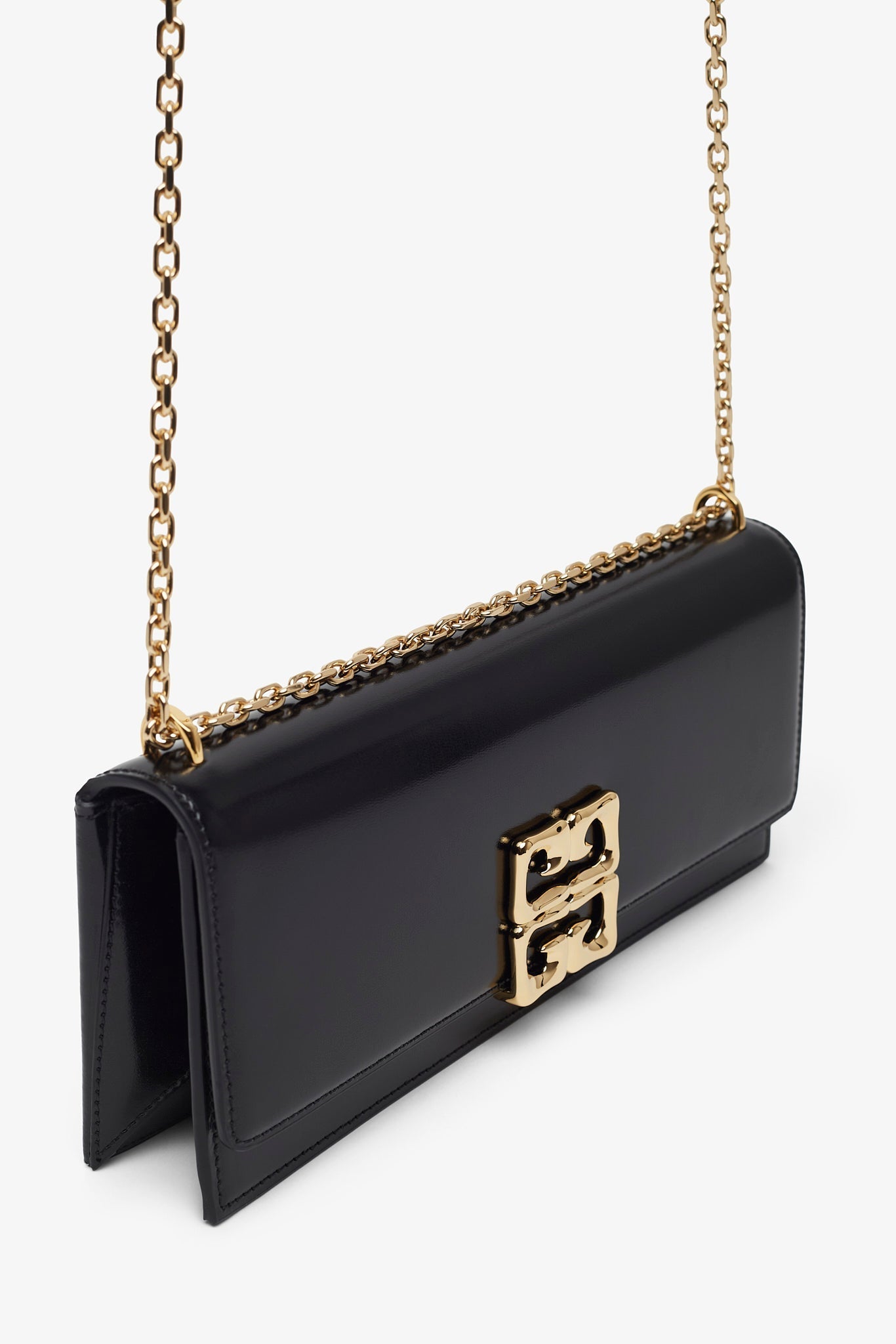 Givenchy | 4G small chain black clutch | Savannahs