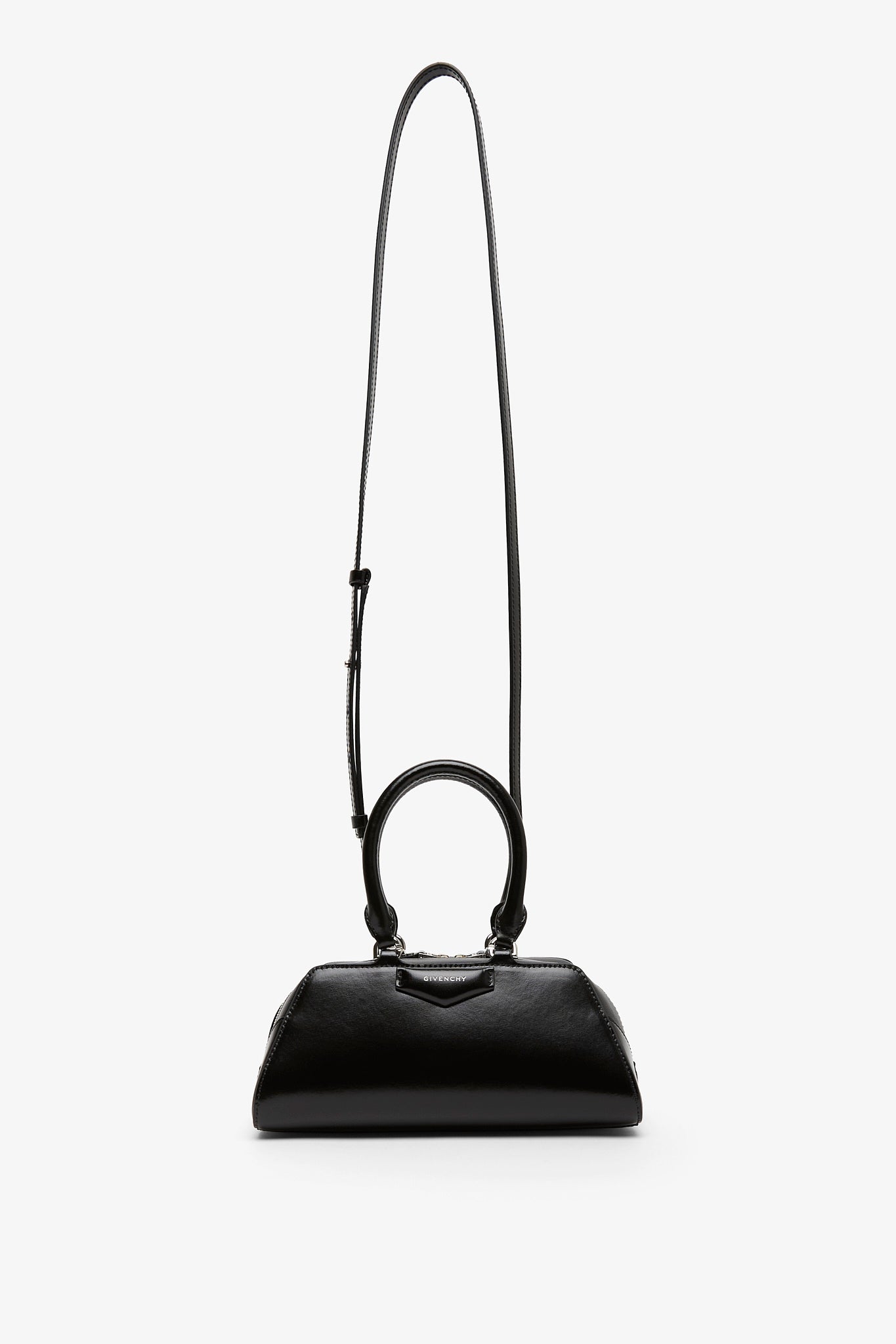 Givenchy | Antigona east west black mini bag | Savannahs