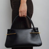 Pinch medium black bag