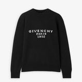 Crew neck black sweater