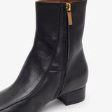 Shadow Ban 30 soft leather black boots