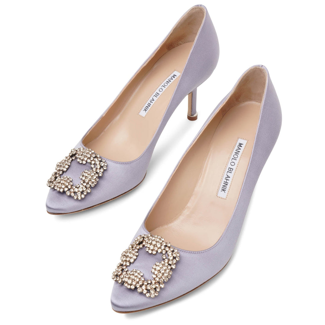 Manolo Blahnik | Hangisi 70 lilac satin pumps | Savannahs