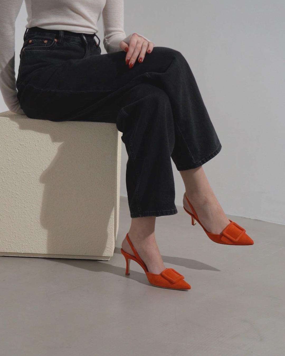 Manolo Blahnik | Maysli 70 red suede pumps | Savannahs