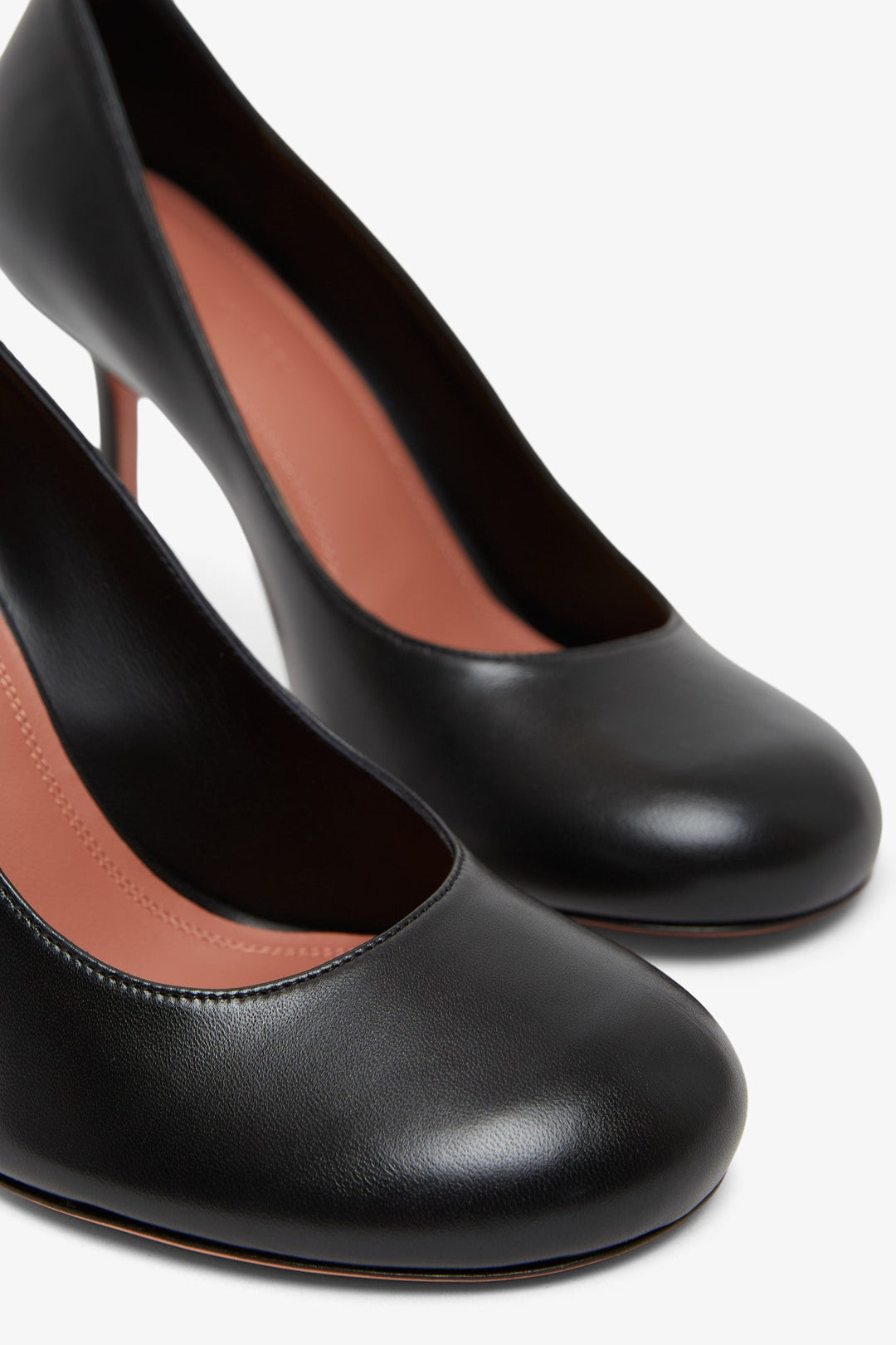 AMINA MUADDI IRISPUMP95NAPPABLACK 関税送料込 Amina Muaddi | Iris 95 black leather pumps | Savannahs