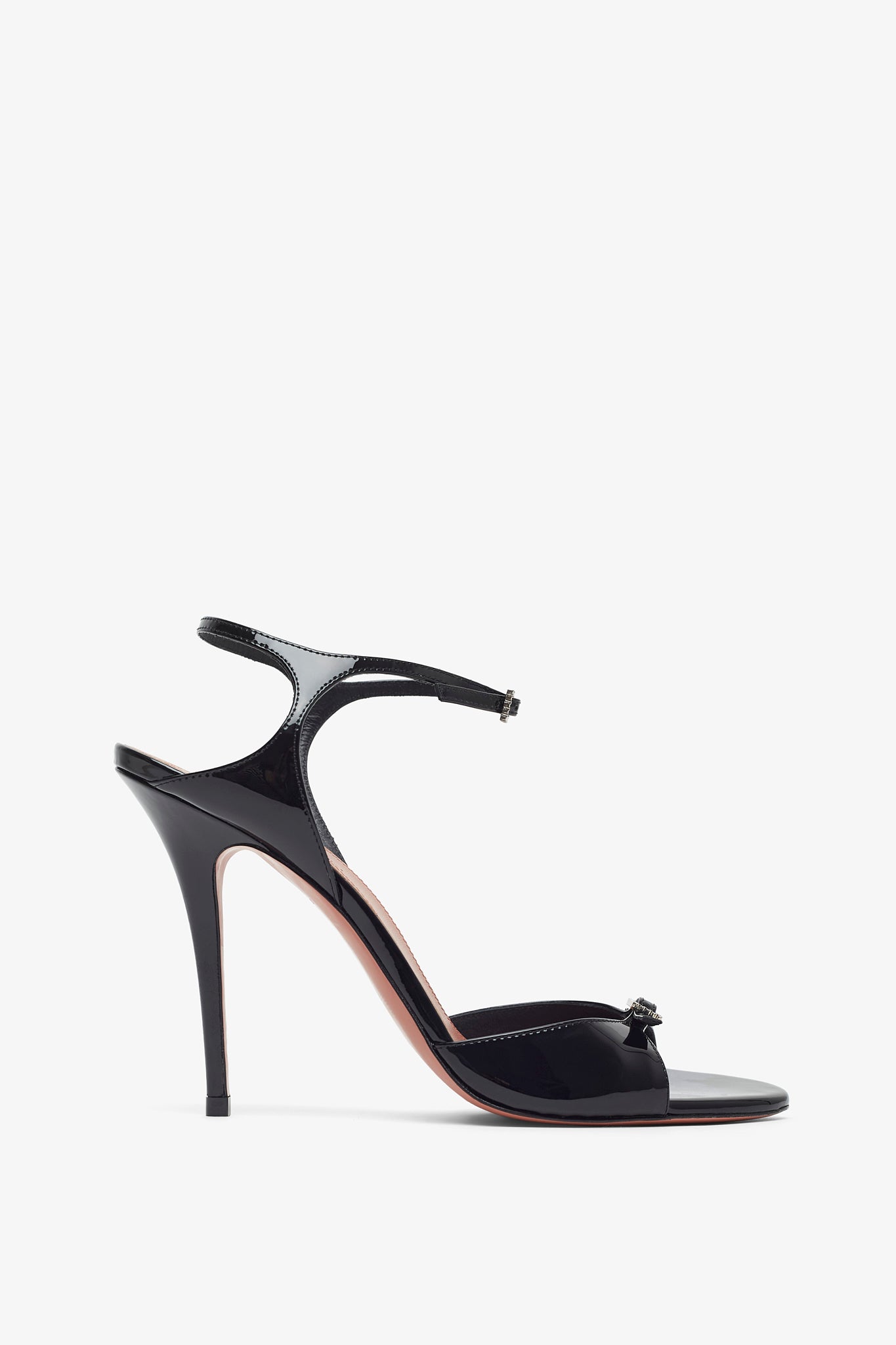 Adut 105 patent black sandals
