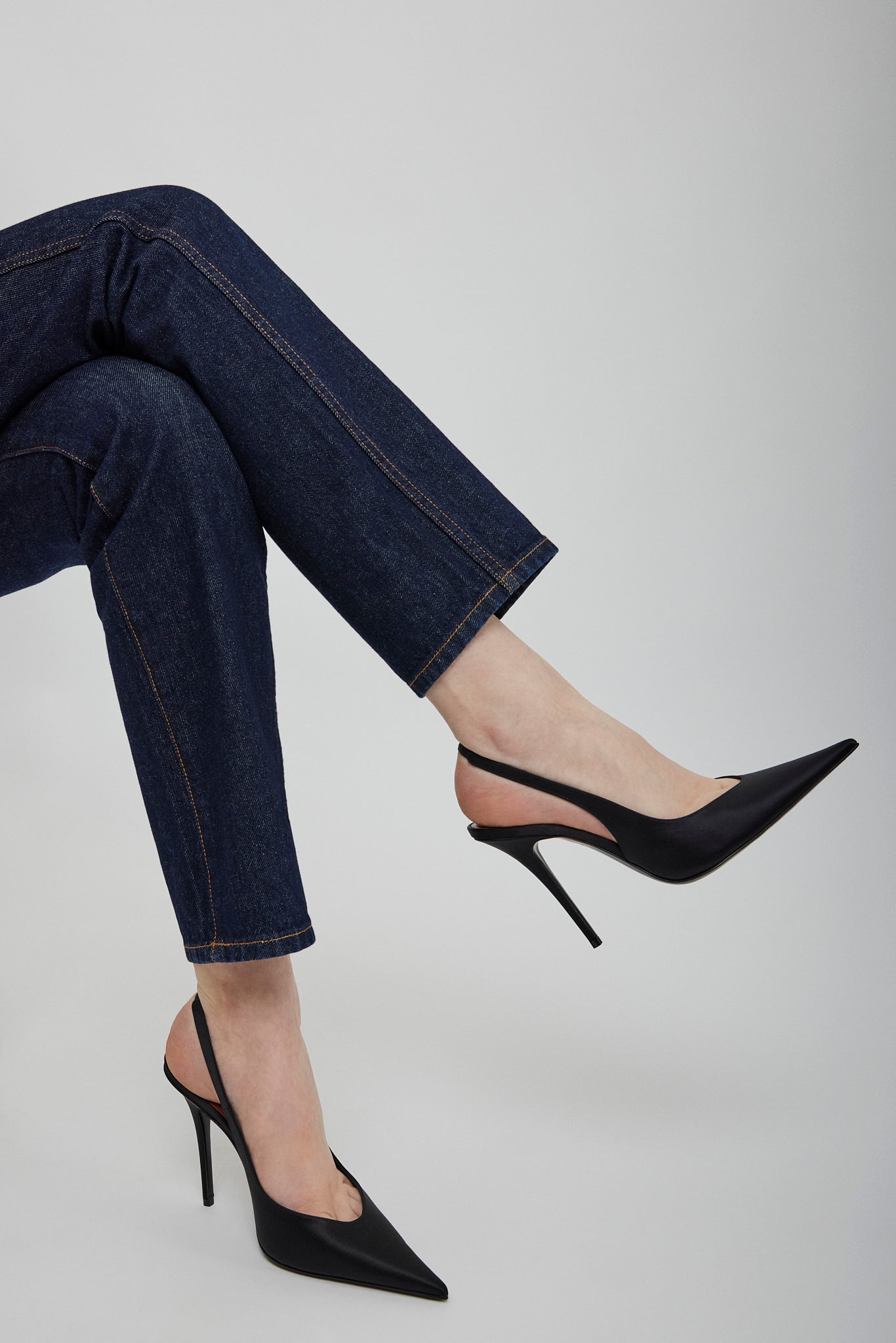 Anok Sling 105 black satin pumps