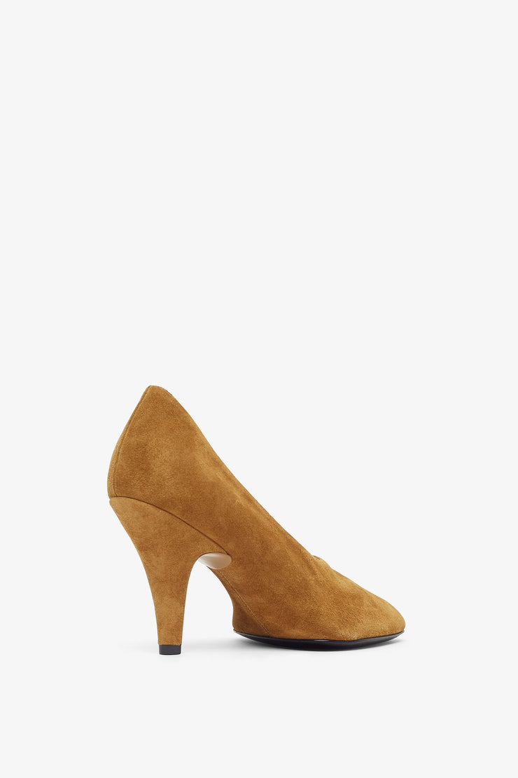 Soft 90 beige suede pumps